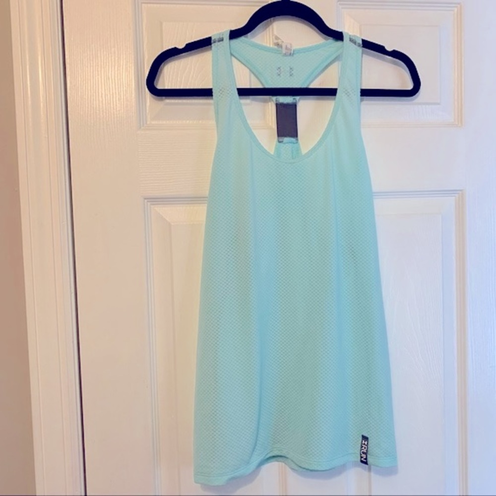 UNDER ARMOUR running tank
